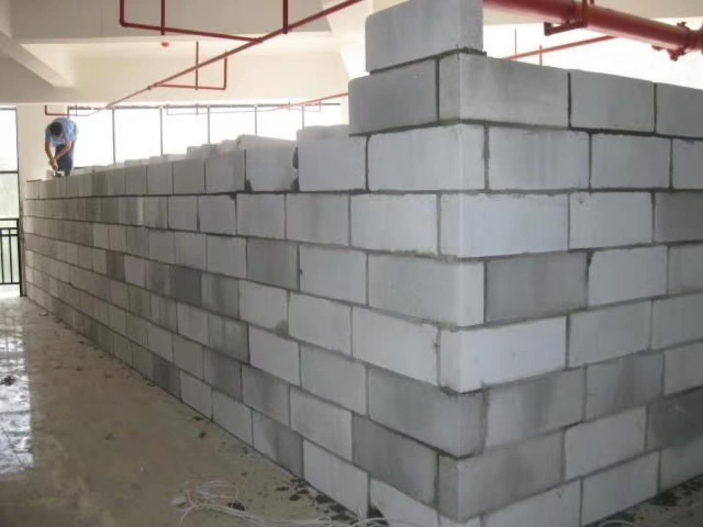 西双版纳蒸压加气混凝土砌块承重墙静力和抗震性能的研究